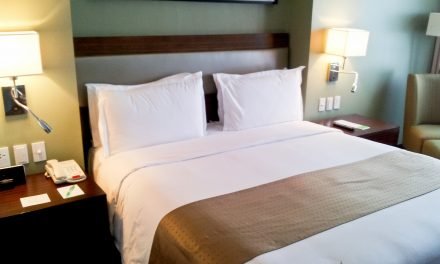 Holiday Inn and Suites Makati for your next Family Staycation