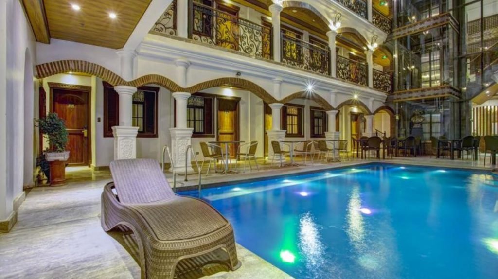 Hotel Luna