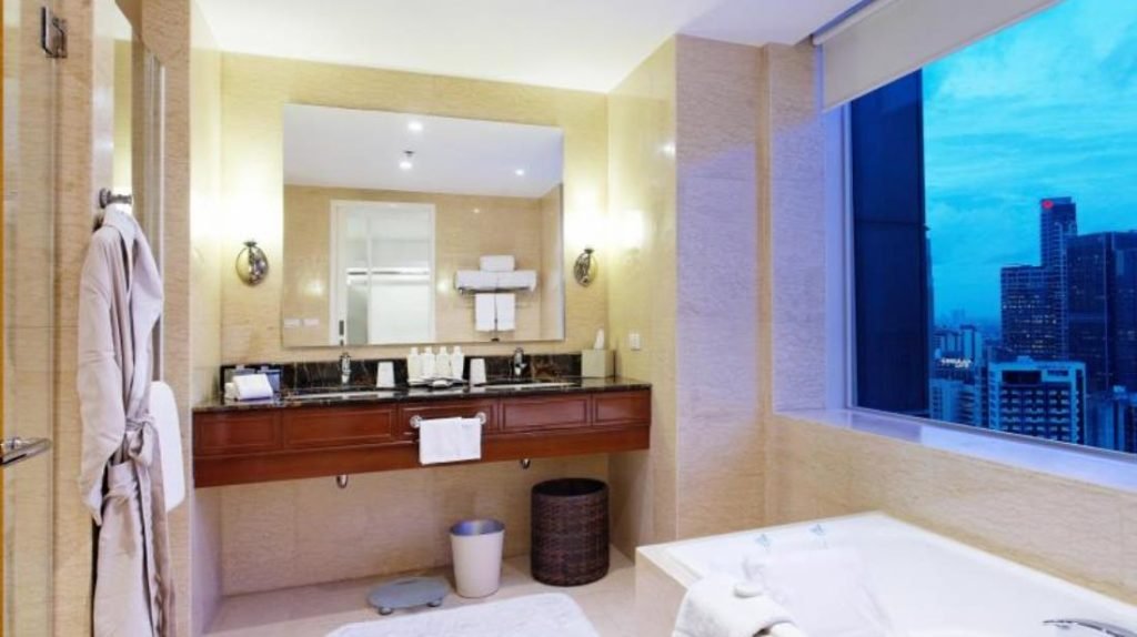 raffles hotel makati