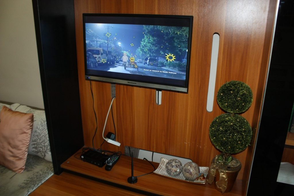 lcd-tv-with-tv-plus