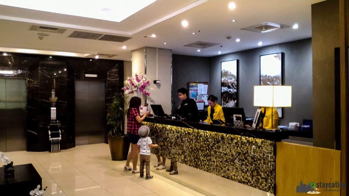 Hotel Reception