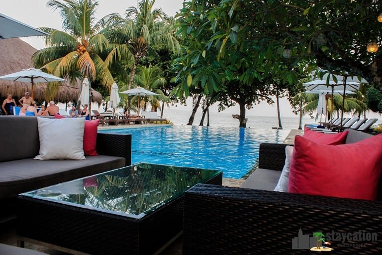 10 Best Staycation Hotels in the Philippines for 2017