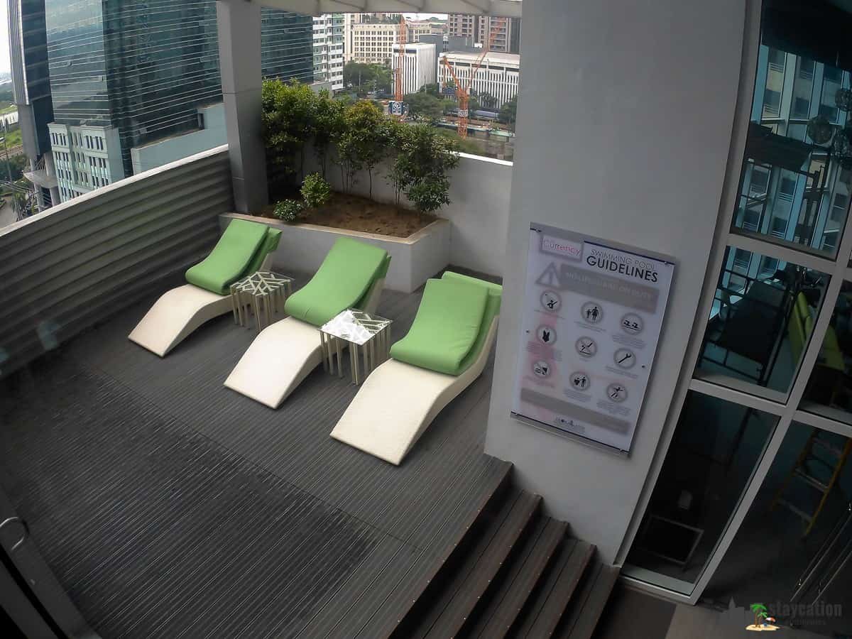Moviebnb Ortigas Swimming Pool