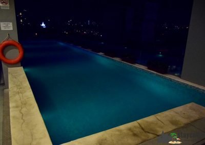 Luxent Hotel Swimming Pool